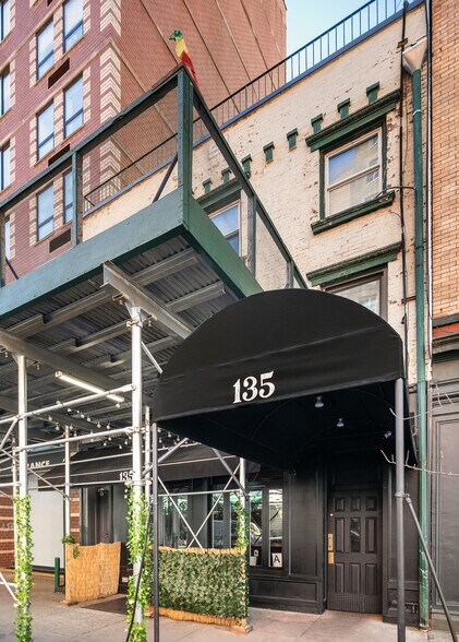 More Photos Of 135 Reade St, New York Multifamily For Sale