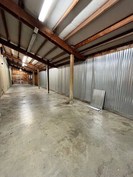 More Photos Of 1204 Bendigo Blvd N, North Bend Auto Dealership For Lease