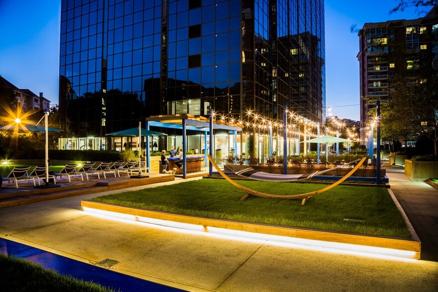 More Photos Of 4501 Ford Ave, Alexandria Apartments For Lease