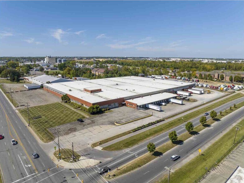 More Photos Of 3600 Sullivant Ave, Columbus Manufacturing For Sale