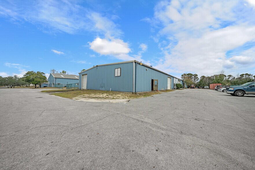More Photos Of 11641 SW 90th Ter, Ocala Warehouse For Lease