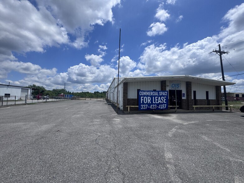 More Photos Of 777 LA-397, Lake Charles Light Distribution For Lease
