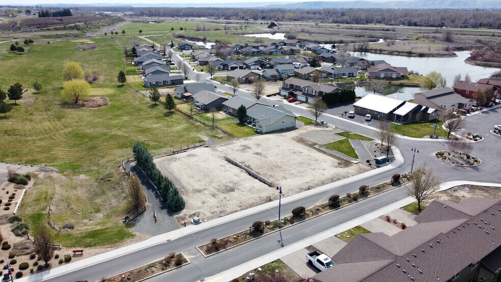 More Photos Of 803 Fountain blvd, Zillah Land For Sale