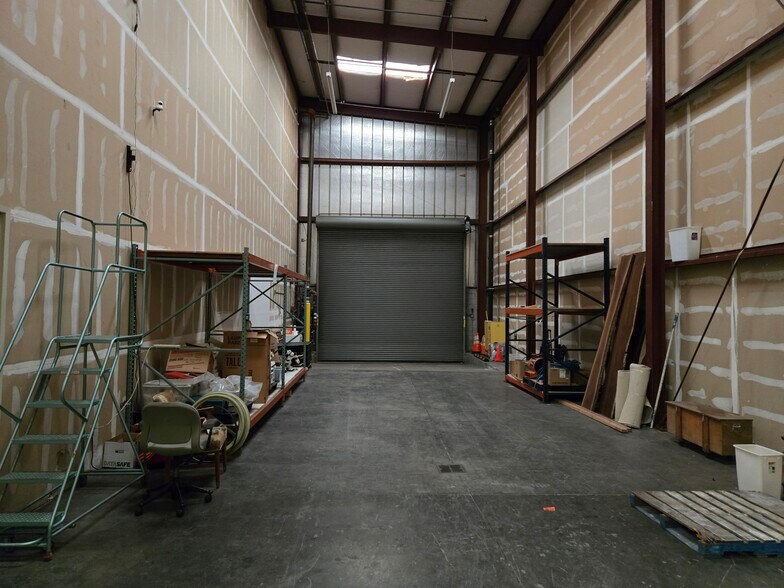 More Photos Of 538 6th St, San Francisco Flex For Lease