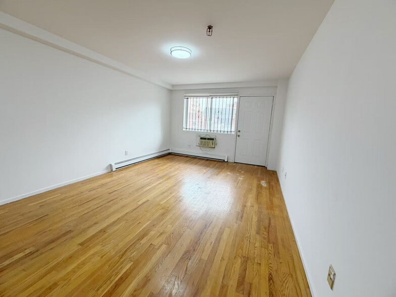 More Photos Of 144-45-144-47 37th Ave, Flushing Apartments For Sale