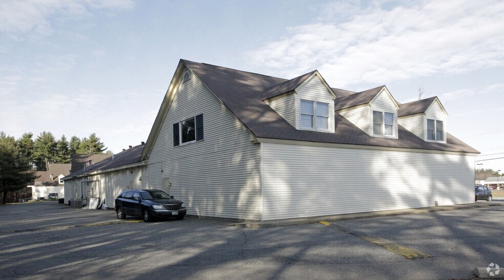 More Photos Of 44 Lafayette Rd, North Hampton Storefront Retail Office For Lease