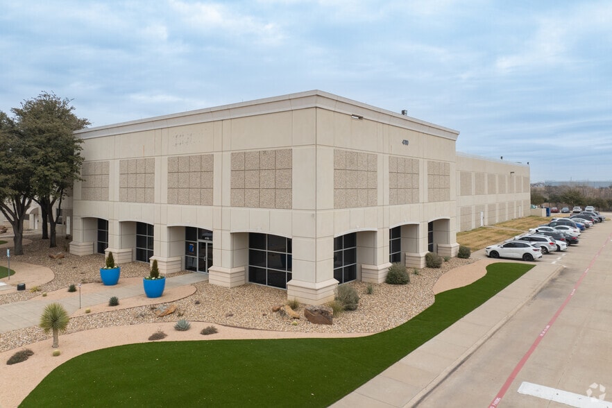 Primary Photo Of 4700-4708 Mercantile Dr, Fort Worth Warehouse For Lease