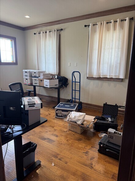 More Photos Of 1414 14th St, Plano Office For Lease