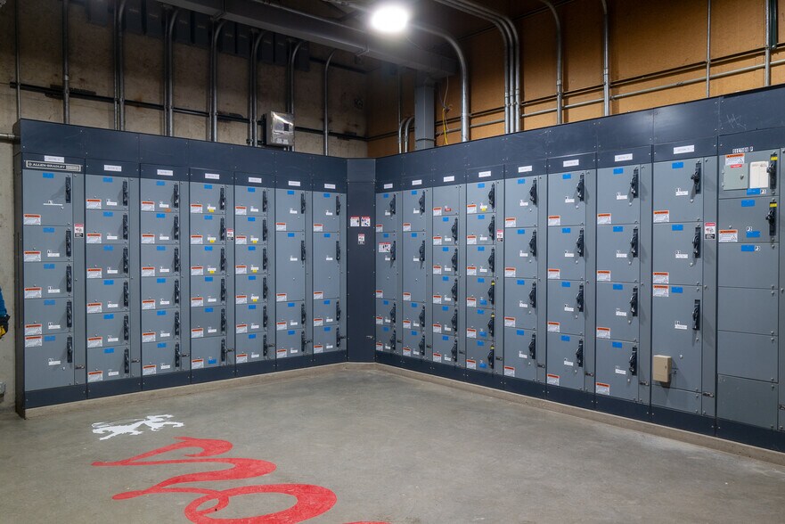 More Photos Of 11600 Wasatch Rd, Longmont Industrial For Sale