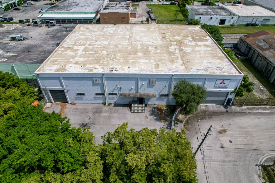 More Photos Of 7200 NW 1st Ave, Miami Distribution For Lease