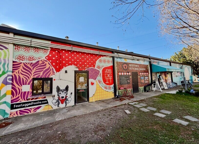 More Photos Of 985 Monroe Dr NE, Atlanta Storefront For Lease