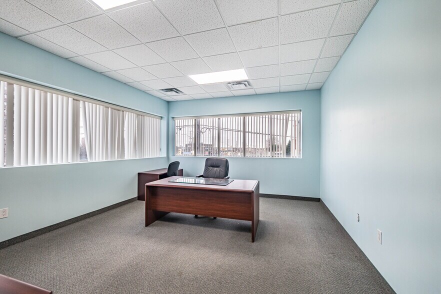More Photos Of 1625 Albion Rd, Toronto Medical For Sale