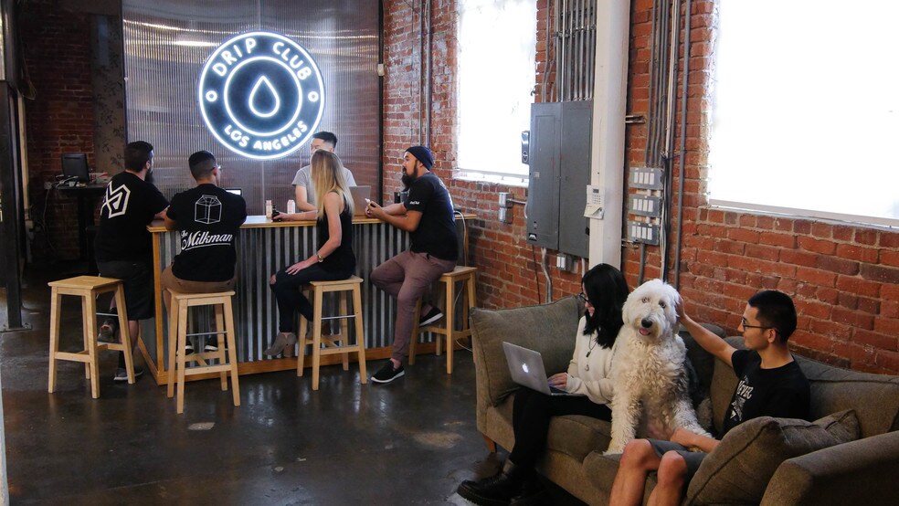 More Photos Of 2662-2684 Lacy St, Los Angeles Loft Creative Space For Lease