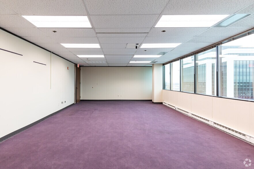 More Photos Of 3601 Algonquin Rd, Rolling Meadows Office For Lease