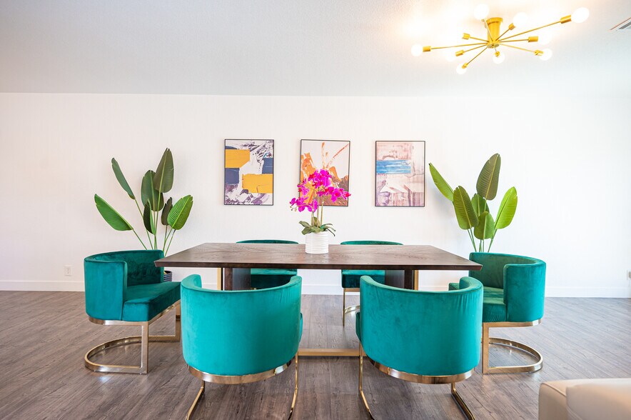 More Photos Of 1305 S 16th St, Las Vegas Specialty For Sale