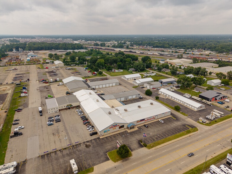 More Photos Of , Elkhart Unknown For Sale