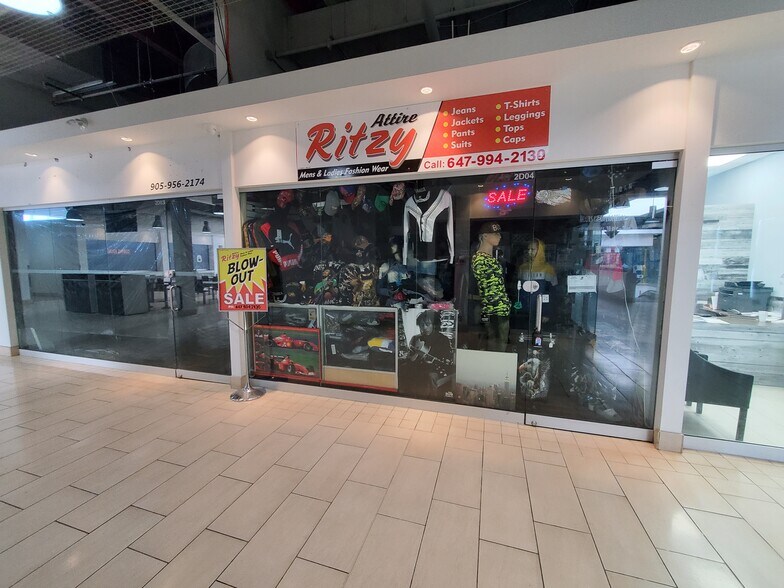 More Photos Of 7205-7215 Goreway Dr, Mississauga Storefront For Sale