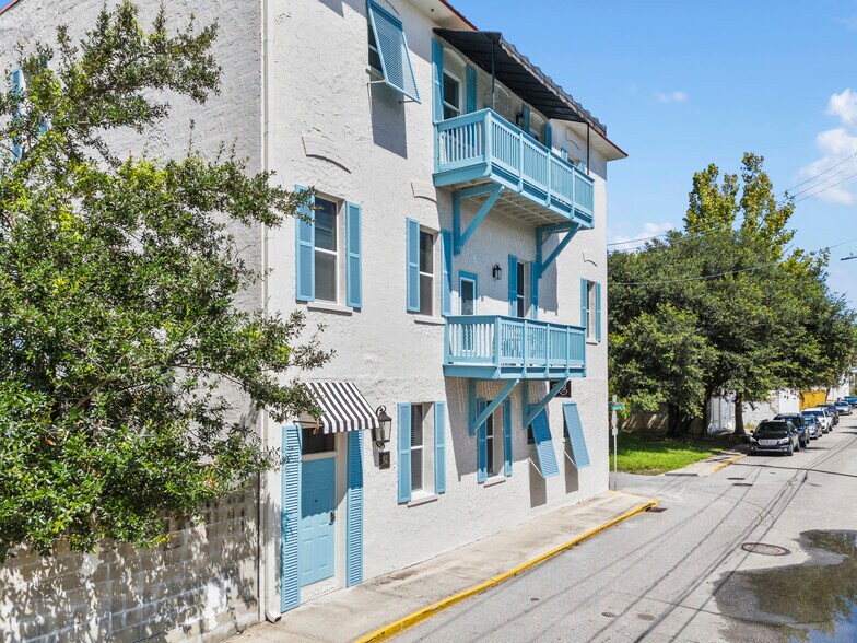 Primary Photo Of 92 Washington St, Saint Augustine Specialty For Sale