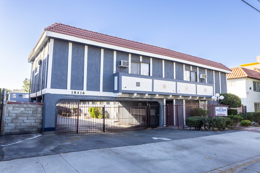 More Photos Of 18416 Halsted St, Northridge Apartments For Sale