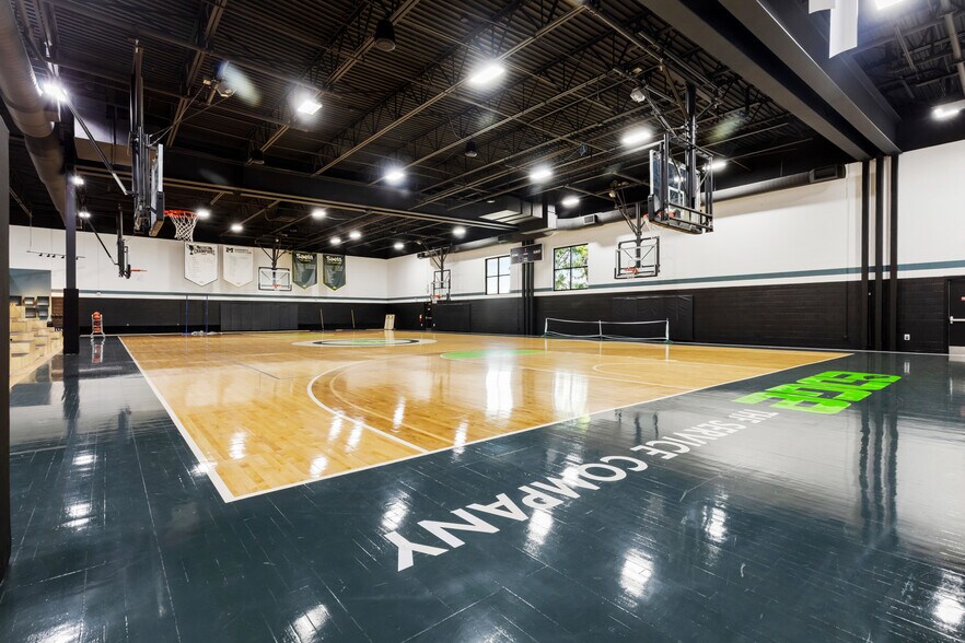 More Photos Of 1278-1296 Sandhill Rd, Orem Office For Sale