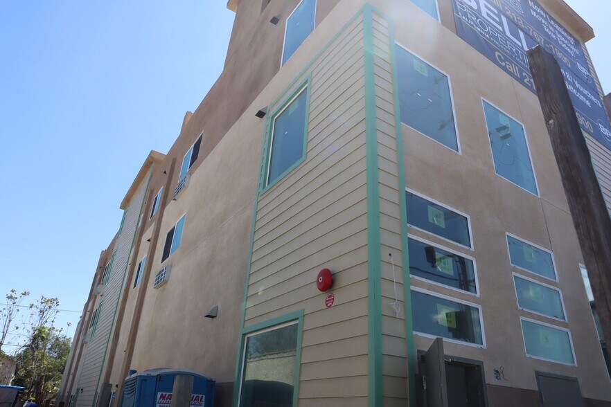 More Photos Of 6406 S Hoover St, Los Angeles Apartments For Sale