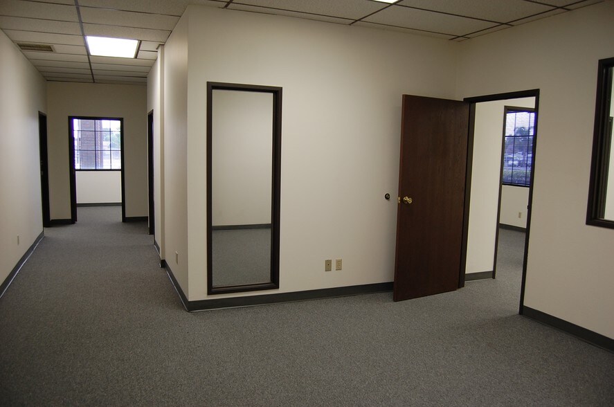 More Photos Of 12235 Beach Blvd, Stanton Office For Lease