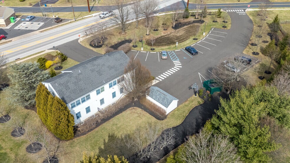 More Photos Of 300 Harleysville Pike, Souderton Office Residential For Sale