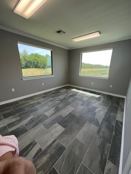 More Photos Of 2743 Smith Ranch Rd, Pearland Unknown For Lease