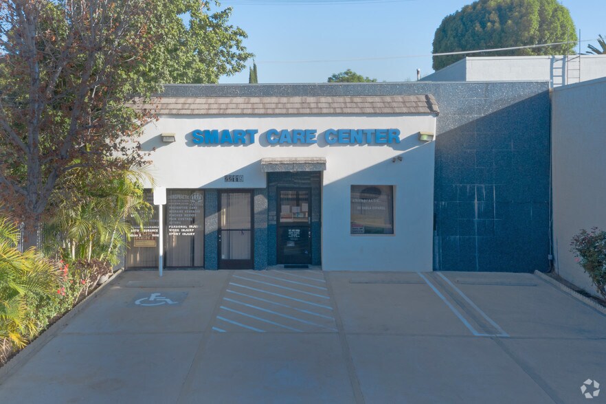 Primary Photo Of 22119 Sherman Way, Canoga Park Office For Lease