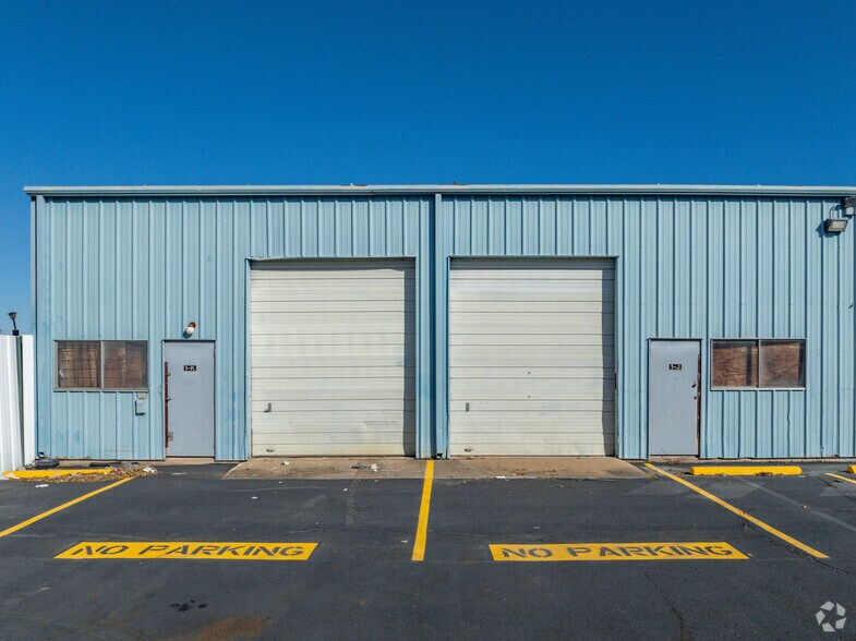 More Photos Of 1118 N Main St, Pearland Unknown For Lease