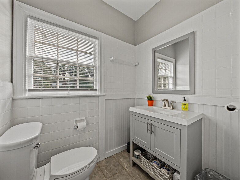 More Photos Of 4410 S Florida Ct, Lakeland Loft Creative Space For Sale