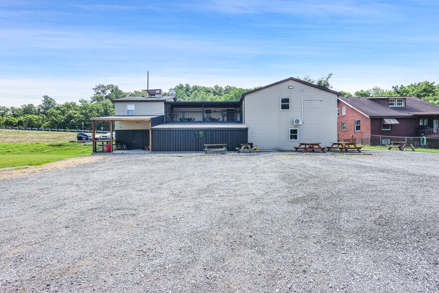 More Photos Of 519 N Main St, Caseyville General Retail For Sale