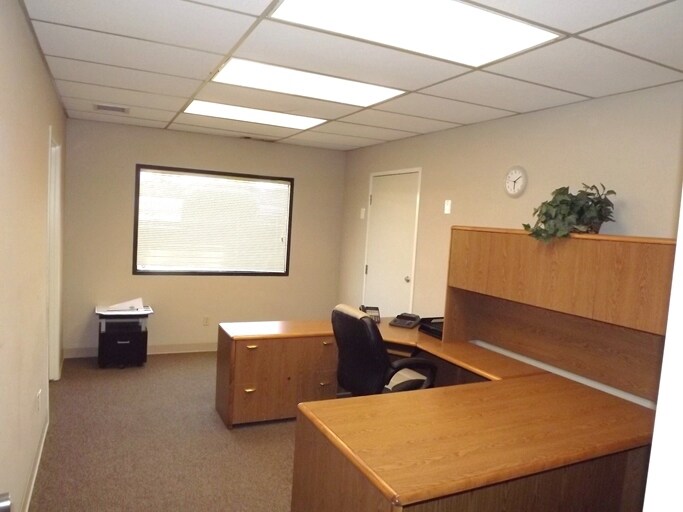 More Photos Of 1421 E Cooley Dr, Colton Office For Lease