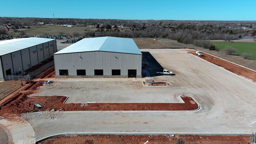 Primary Photo Of 7417 SW 67th St, Oklahoma City Warehouse For Lease
