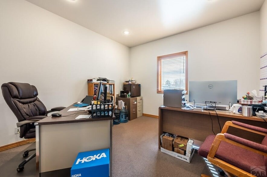 More Photos Of 2027 Columbia Dr, Pueblo Medical For Sale