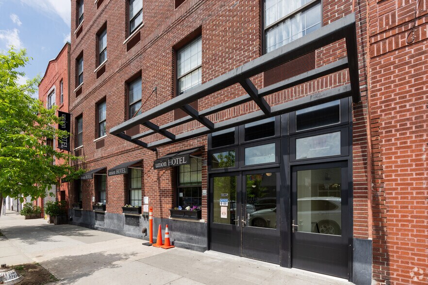 More Photos Of 611 Degraw St, Brooklyn Hotel For Sale