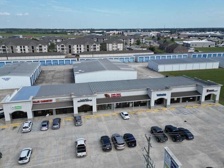 More Photos Of 292 S Hollywood Rd, Houma Freestanding For Lease