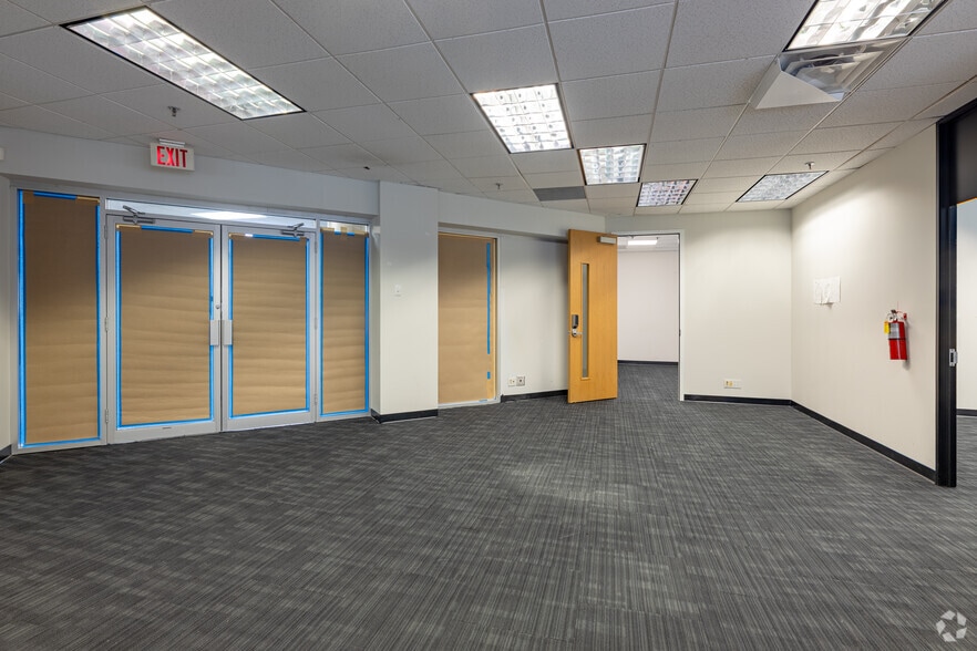 More Photos Of 3636 Steeles Ave E, Toronto Storefront Retail Office For Lease