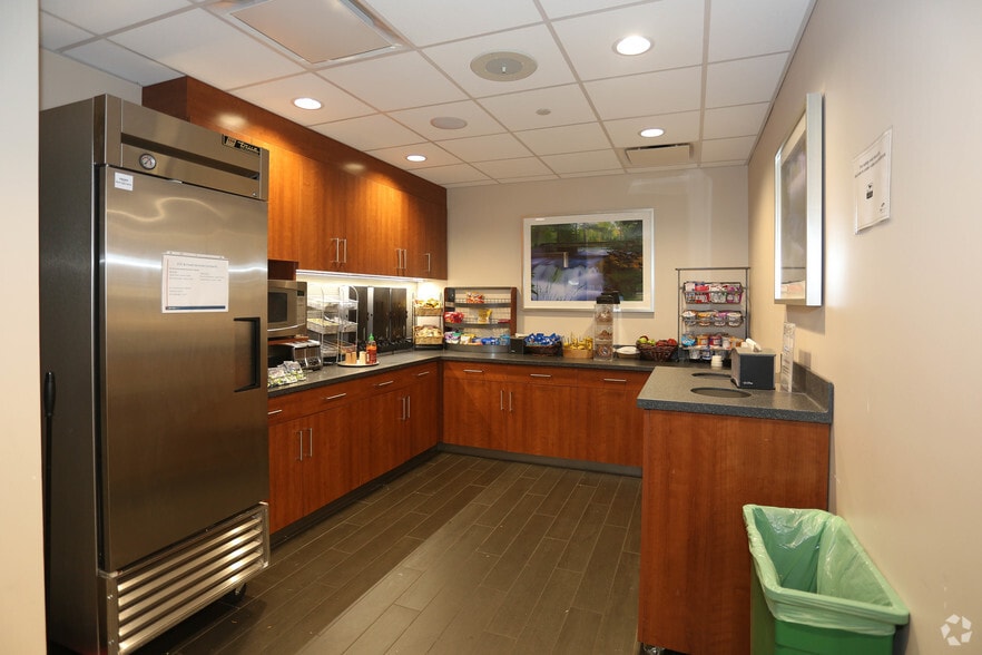 More Photos Of 12255 DePaul Dr, Bridgeton Medical For Lease