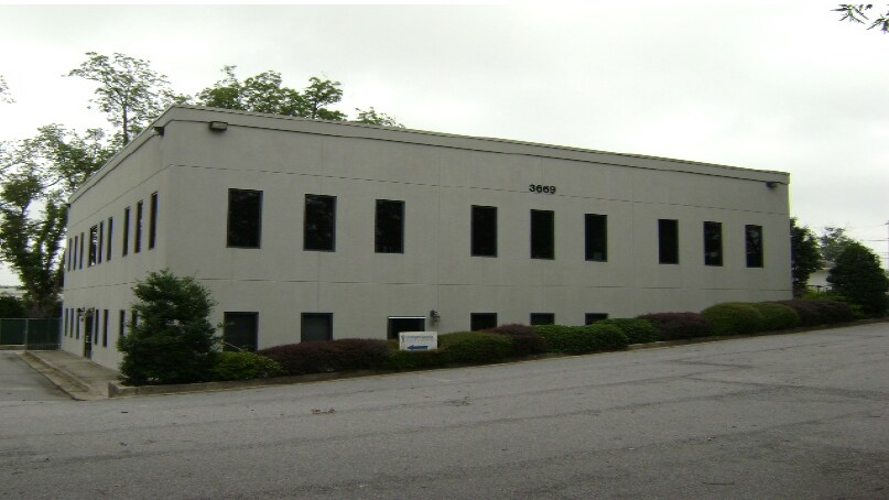 More Photos Of 3669 N Peachtree Rd, Atlanta Office For Lease