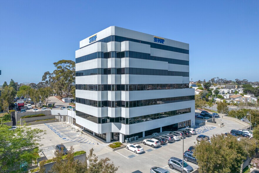 More Photos Of 8010 Frost St, San Diego Medical For Lease