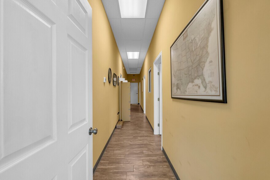 More Photos Of 11828 FM 1488 Rd, Magnolia Storefront Retail Office For Lease