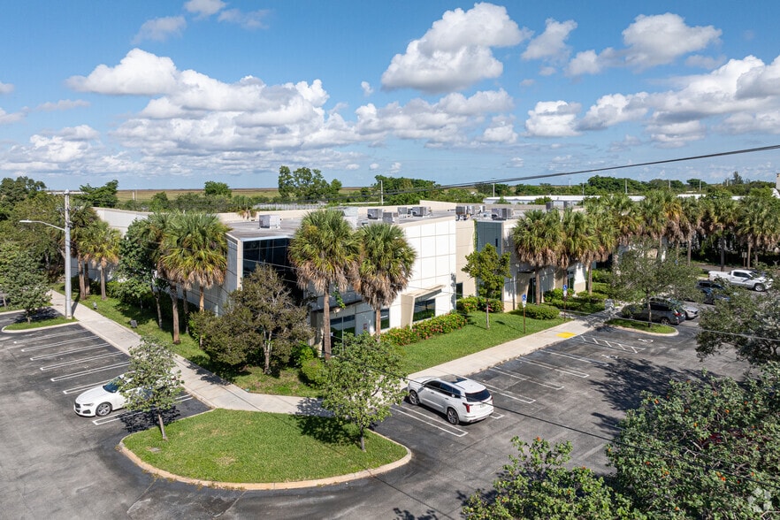 Primary Photo Of 3900 NW 126th Ave, Coral Springs Warehouse For Sale