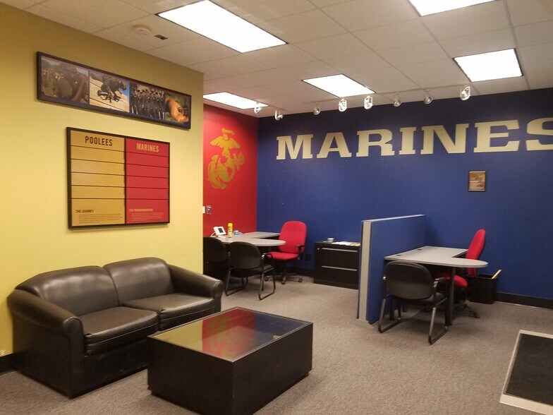 More Photos Of 105 E McLane St, Osceola Office For Sale