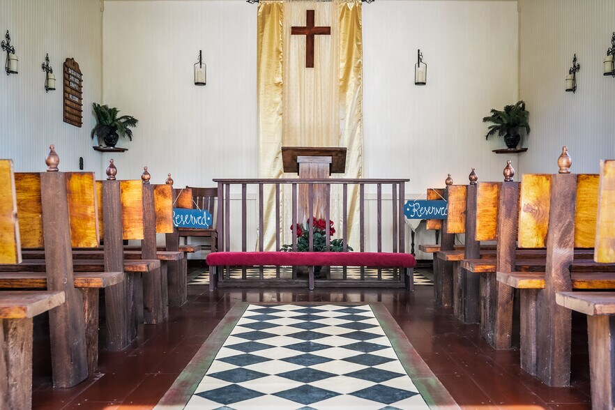 More Photos Of 129 Vaughan Rd, Eldon Lodge Meeting Hall For Sale