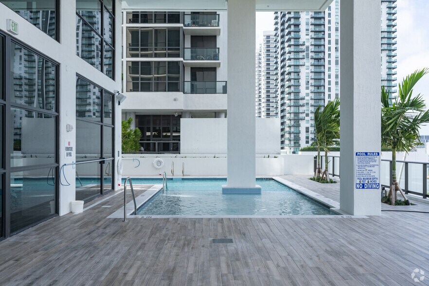 More Photos Of 1642 NE 1st Ave, Miami Apartments For Lease