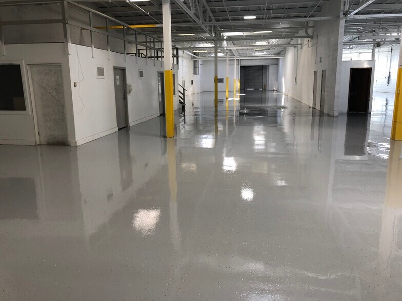 More Photos Of 5240 Smith Rd, Brook Park Manufacturing For Lease