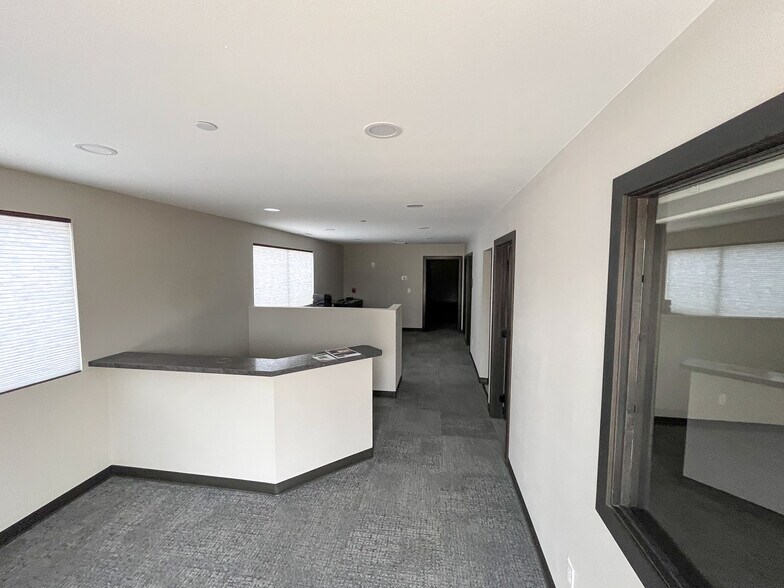 More Photos Of 2004 Creek Dr, Rapid City Warehouse For Lease