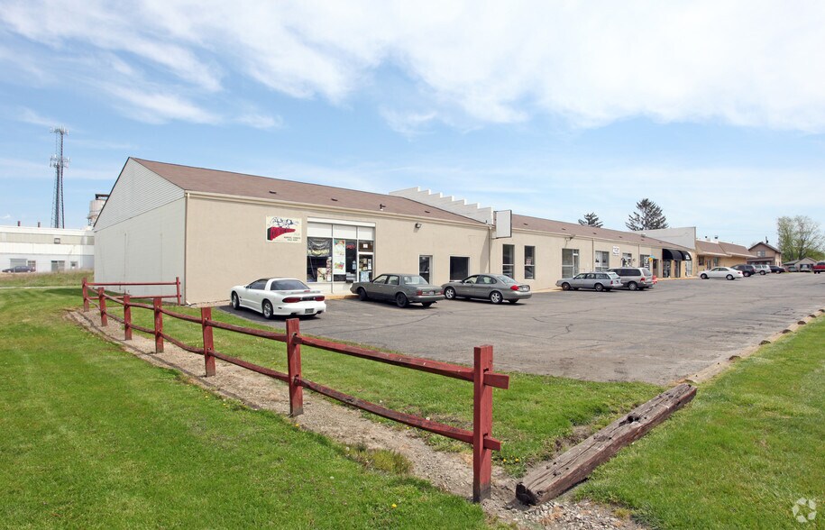 Primary Photo Of 231-225 S 21st St, Newark Unknown For Lease