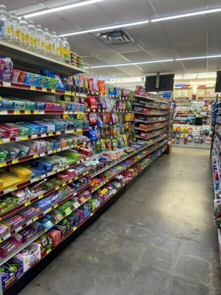 More Photos Of 5312 Padre Blvd, South Padre Island Convenience Store For Sale